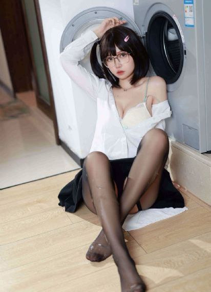 操女人爽吗_720迅雷电影在线