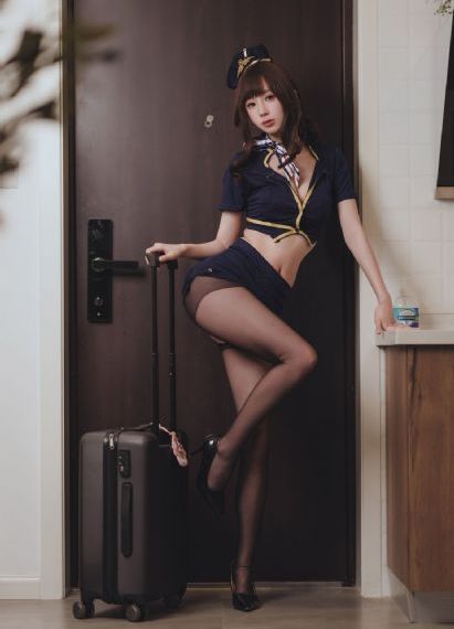 掀开奶罩边躁狠狠躁软学生小说_免费手机观看