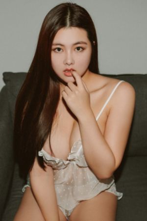 黄色aaa大片_720高清完整版播放